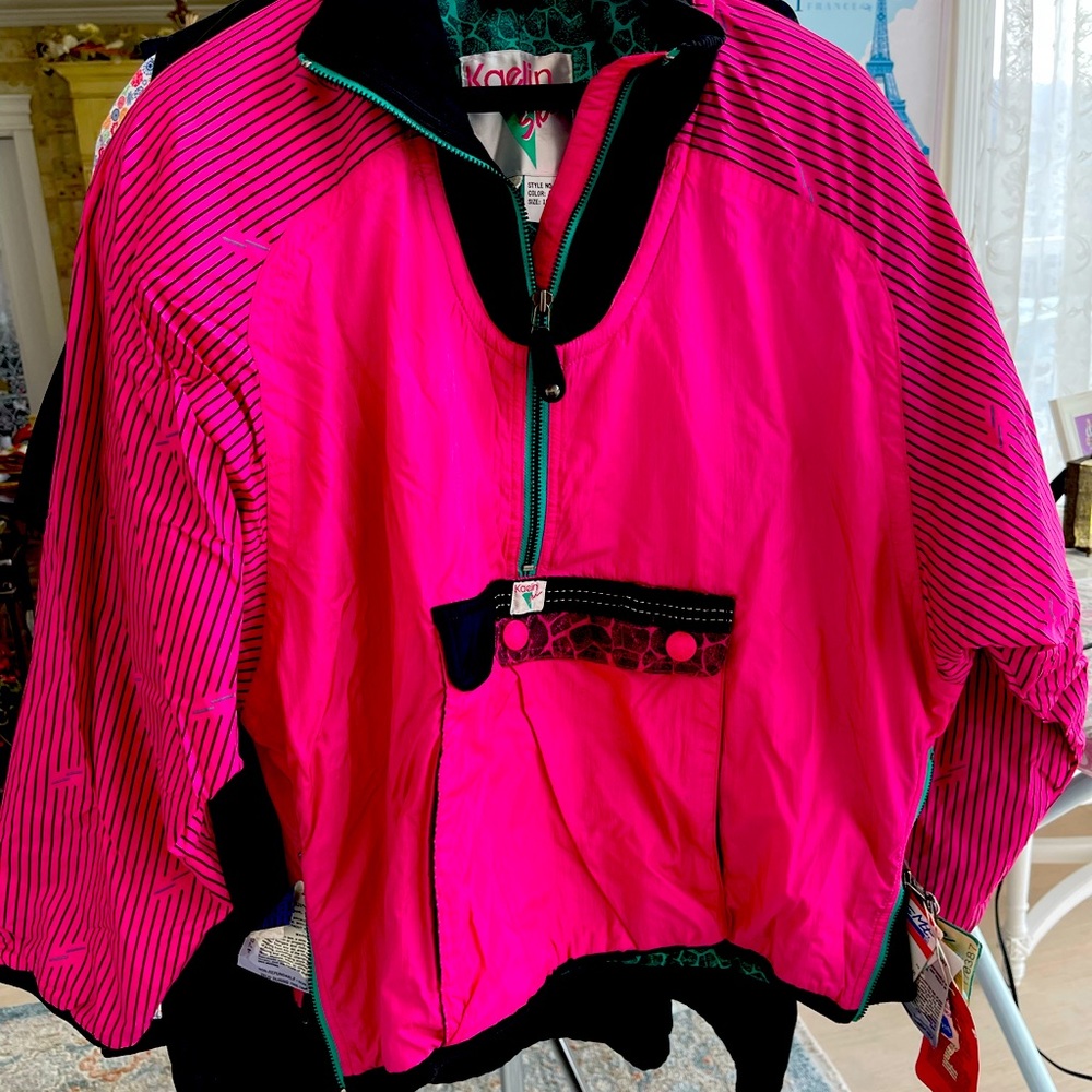 Women’s pullover ski jacket